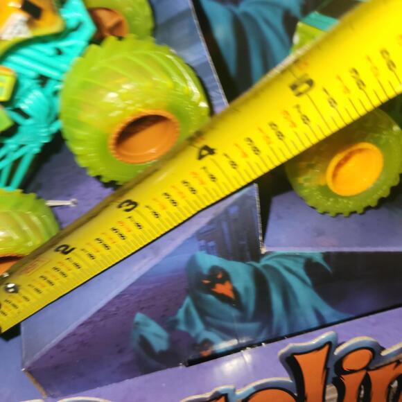 Spin Master Monster Jam Diecast Curse of The Gasoline 3-Pack Trucks Scooby Doo - Picture 7 of 10